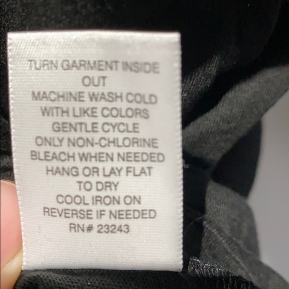 New York and Company Dog valentine tee size small - Picture 4 of 4